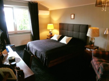 Wysokiej jakości dom w centrum Ślesina