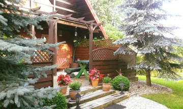 Klimatyczna Posiadłość z domkiem i stawem