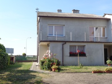 Budzisław Kościelny - Dom dla dw&oacute;ch rodzin