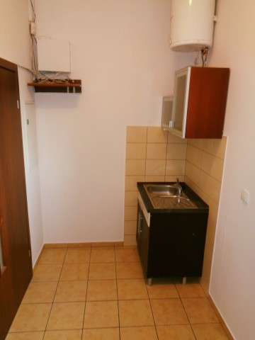 Ślesin - Lokal handlowo-usługowy