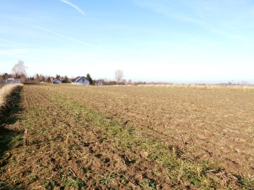 Brd&oacute;w &ndash; Działka Pod Zabudowę Mieszkaniową