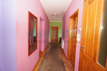 Sprzedam dom w centrum Ślesina + działka 2812m2