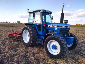 Ciągnik FORD 7710 & New Holland - FILM z prezentacji