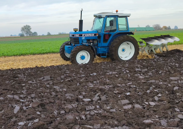 Ciągnik FORD 7710 & New Holland - FILM z prezentacji