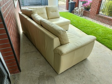 Sprzedam narożnik ze sk&oacute;ry