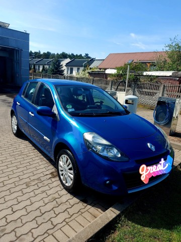 Sprzedam Renault Clio 1,2 75 koni 2010 rok klimatronik gaz