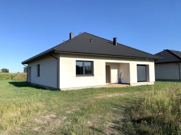 NIŻSZA CENA Dom z garażem na sprzedaż KORTKÓW k. TURKU