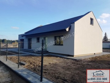 Nowe domy gm. Stare Miasto k. Konina