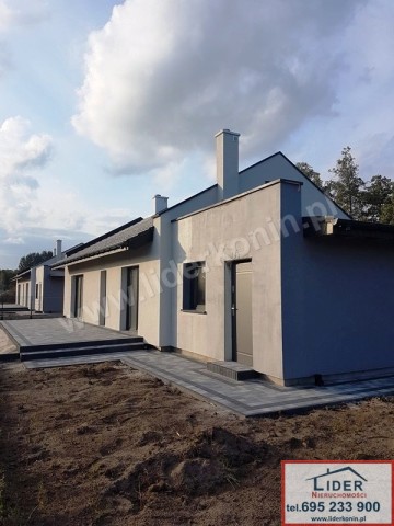 Nowe domy gm. Stare Miasto k. Konina