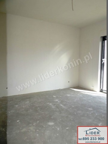 Nowe domy gm. Stare Miasto k. Konina