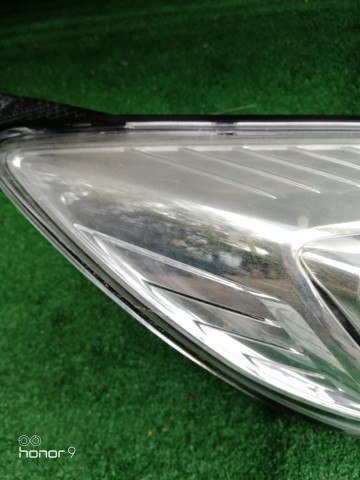 Lampa przednia prawa Ford Focus 2011r