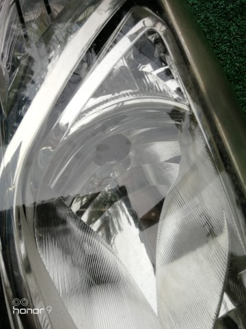 Lampa przednia prawa Ford Focus 2011r