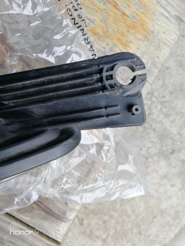 Lampa przednia prawa Ford Focus 2011r