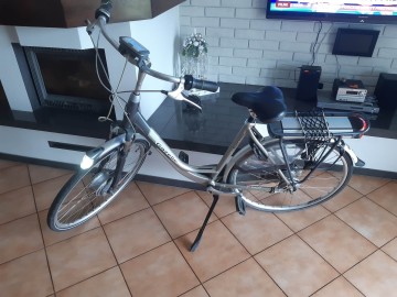 Używany rower holenderski elektryczny Gazelle