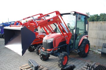 ŁADOWACZ DO CIĄGNIK&Oacute;W OGRODNICZYCH