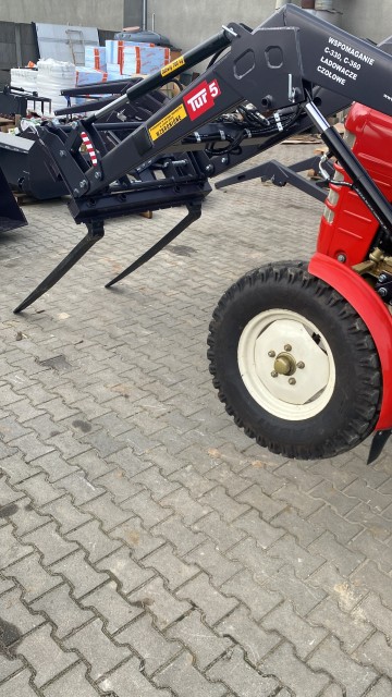 osprzęt do ładowaczy: WIDŁY krokodyl paleciak łyżka do ładow