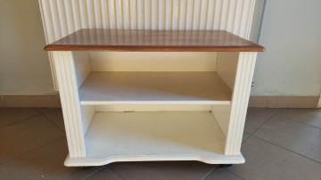 szafka rtv drewniana