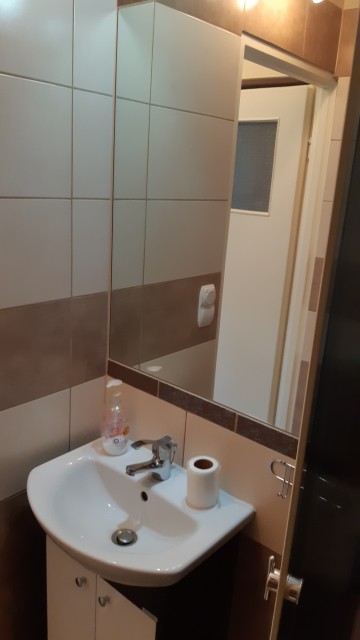 Wynajmę lokal 50m2 KONIN (V os.) na Biuro