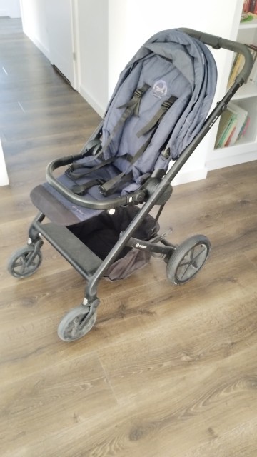 Foteliki, baza isofix