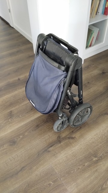 Foteliki, baza isofix