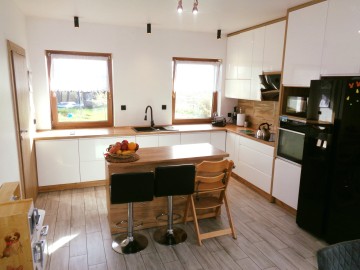 Naprusewo&ndash; Dom w sąsiedztwie jeziora i las&oacute;w