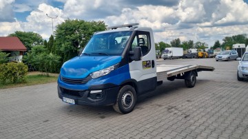 Iveco Daily 35S14 2019 r Laweta pomoc drogowa