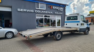 Iveco Daily 35S14 2019 r Laweta pomoc drogowa