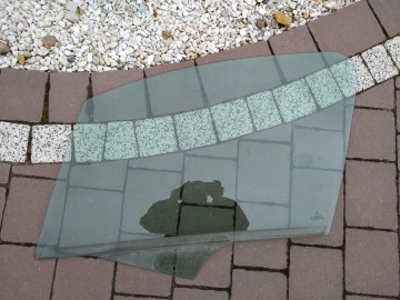 Szyba Citroen C3 drzwi lewe prz&oacute;d 2006