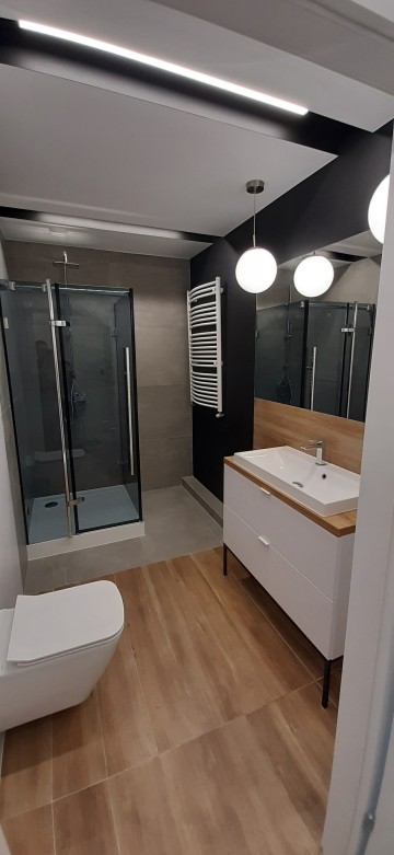 REMONTY I WYKOŃCZENIA WNĘTRZ