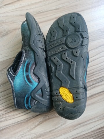 Kapcie, buciki Befado, r. 24