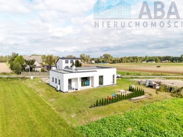 Piękny dom blisko terenów nadwarciańskich - Kopojno