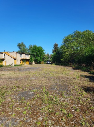 Zabudowana dzialka o pow 3385 m2 w Kole ul. Zawadzkiego