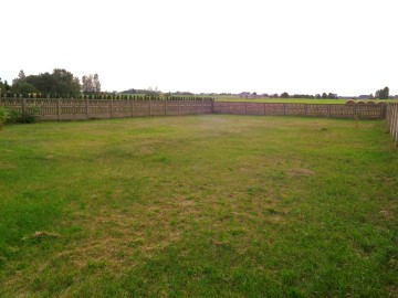 Okolice Ślesina/Skulska &ndash; Lokal Handlowo/Usługowy