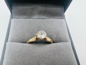 Złoty pierścionek Próba 585 Waga: 1.89 g