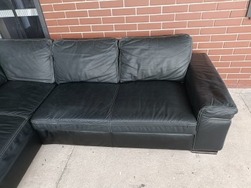 Sprzedam narożnik ze sk&oacute;ry