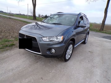 MITSUBISHI OUTLANDER 2.2 DIESEL Z NIEMIEC