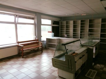 Okolice Ślesina/Skulska – Lokal Handlowo/Usługowy