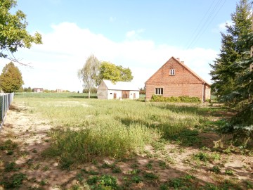 Gmina Ślesin &ndash; Dom w sąsiedztwie jeziora