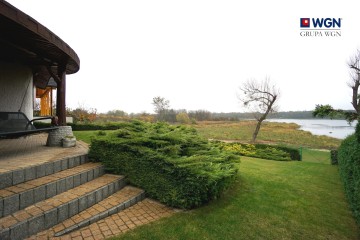 Łężyn k. Ślesina - CAŁOROCZNY DOM Z LINIĄ BRZEGOWĄ.