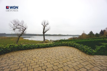 Łężyn k. Ślesina - CAŁOROCZNY DOM Z LINIĄ BRZEGOWĄ.