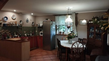 Klimatyczna Posiadłość z domkiem i stawem