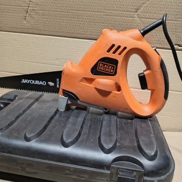 Piła szablasta Black decker