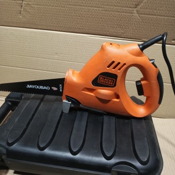 Piła szablasta Black decker