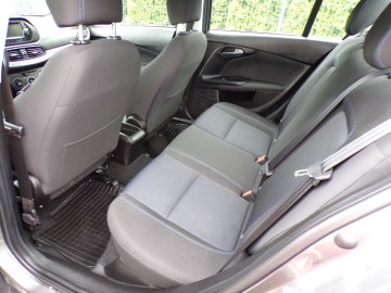 FIAT TIPO SEDAN NAVI