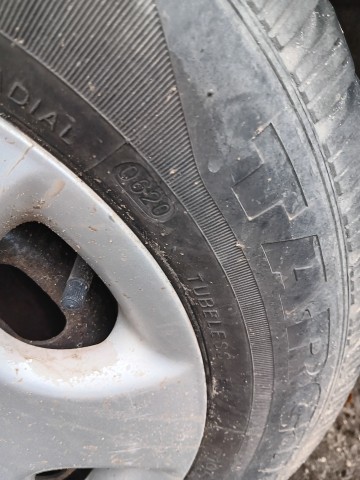 FELGI STALOWE Z OPONAMI ZIMOWYMI 195/65 R15