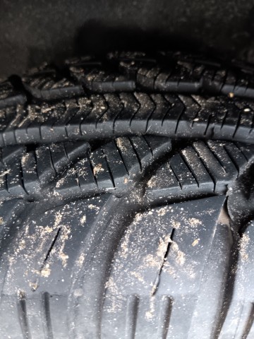 FELGI STALOWE Z OPONAMI ZIMOWYMI 195/65 R15