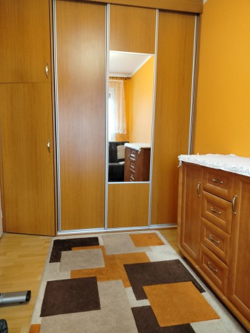 Sprzedam mieszkanie 3 pok. z balkonem Konin - Zatorze