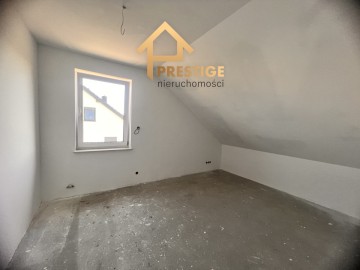 Nowe domy w Modle Kr&oacute;lewskiej gm. Stare Miasto