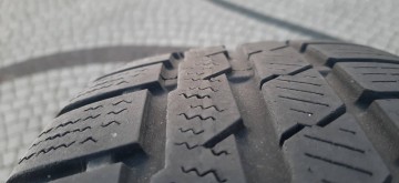 Sprzedam komplet k&oacute;ł zimowych 175/65 R15 /389 zł kpl/