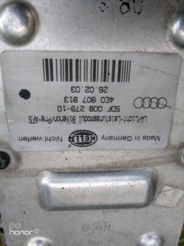 Lampa prawa Audi A8 D3 2003r
